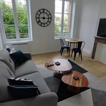 Cmg 201 Petit Bois Place Ducale *